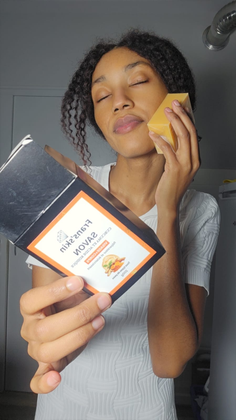 SAVON CURCUMA ET ACIDE KOJIQUE 200g