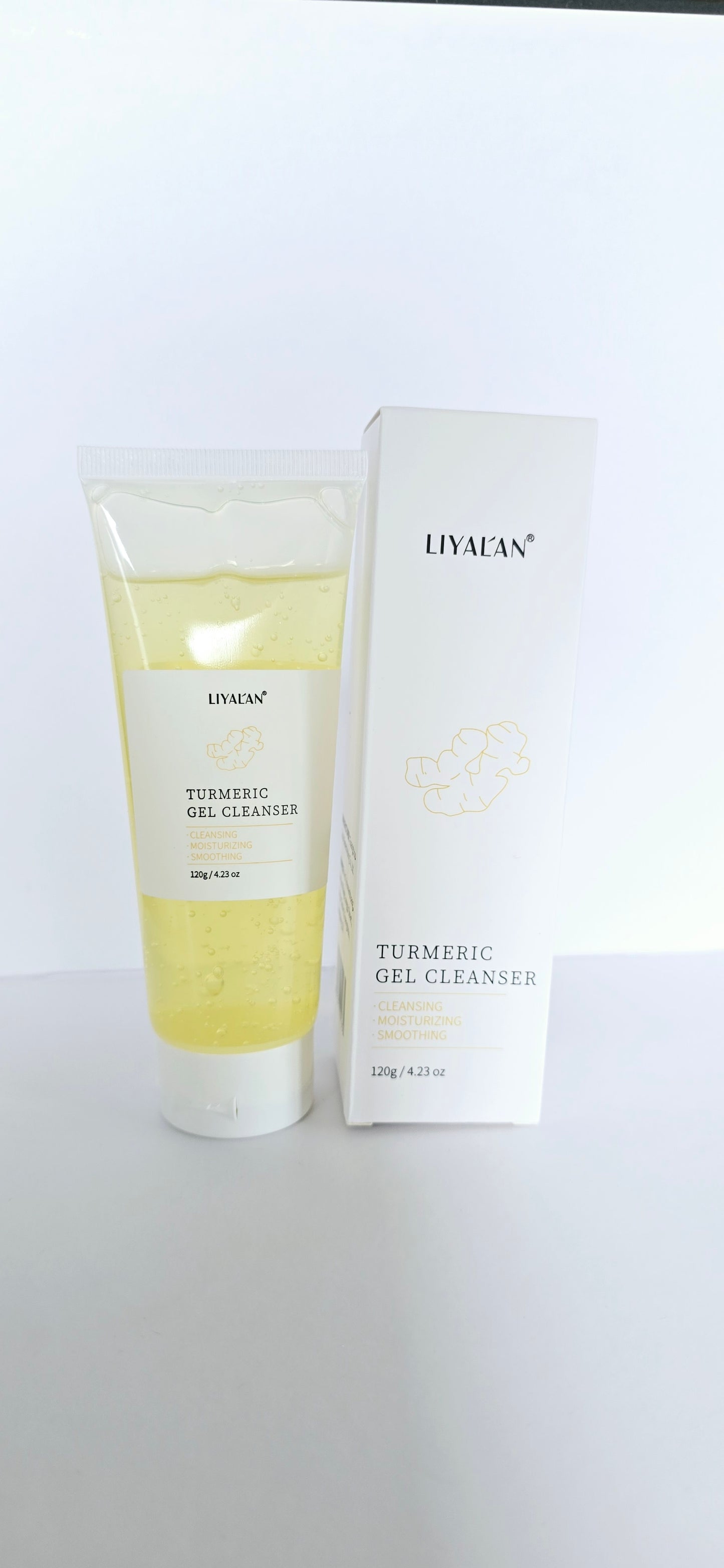 GEL NETTOYANT AU CURCUMA