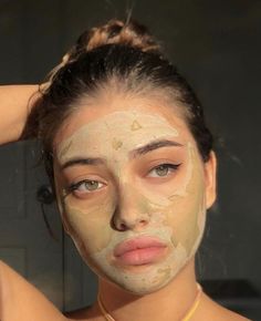 Masque Visage Argile Vitamine C & Curcuma — Éclat & Pureté